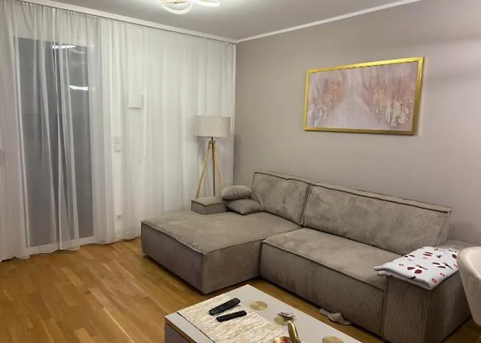 Moderne In Der Toplage Inkl. Garage * Відень