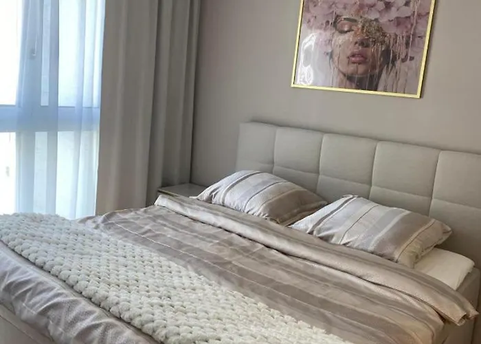 Moderne In Der Toplage Inkl. Garage Апартаменти *